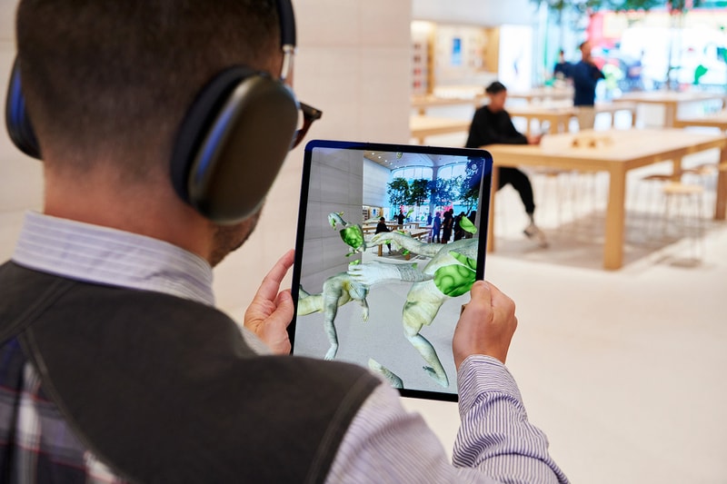 Apple Reveals new London Store Designed by Foster + Partners