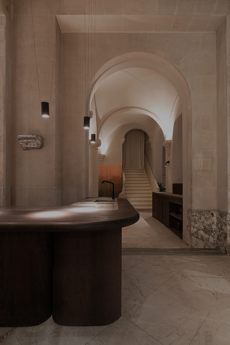 "Blueness" Restaurant in Antwerp is Filled with Designer Details  