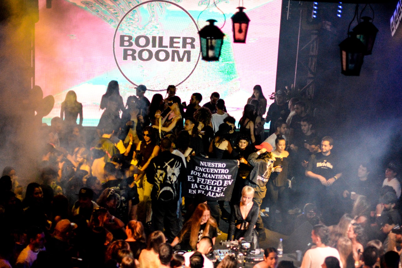 Boiler Room Ballantine's True Music Studios Colombia Medellin Sky Rompiendo Motivando a la Gyal Jey Danny Mabiland Reggaeton Bad Bunny J Balvin