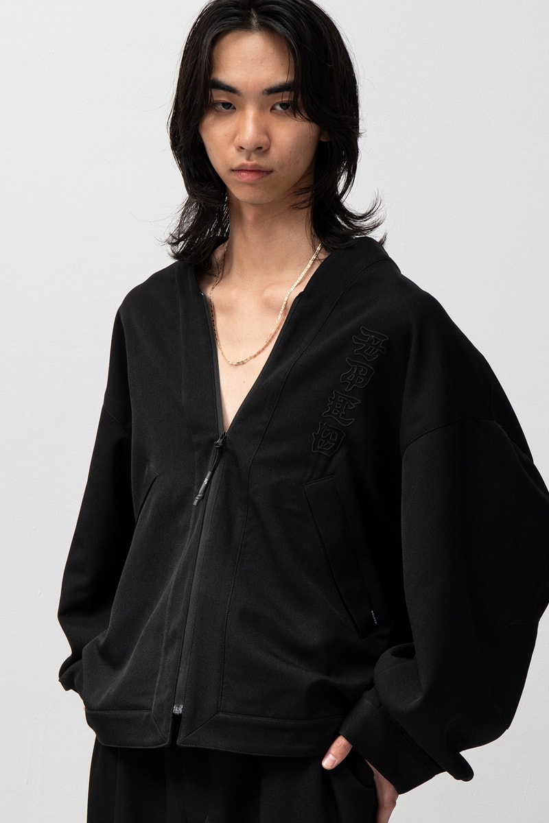 DELUXE Fall Winter 2022 Flowers II Lookbook tokyo Japan streetwear fashion '90s skate grunge 
