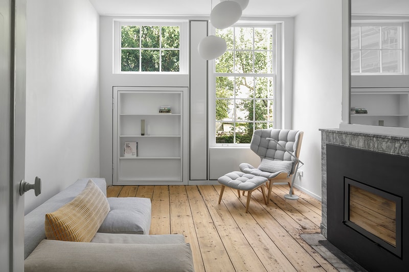 i29 Transforms Amsterdam Canal House Using Green Accents 