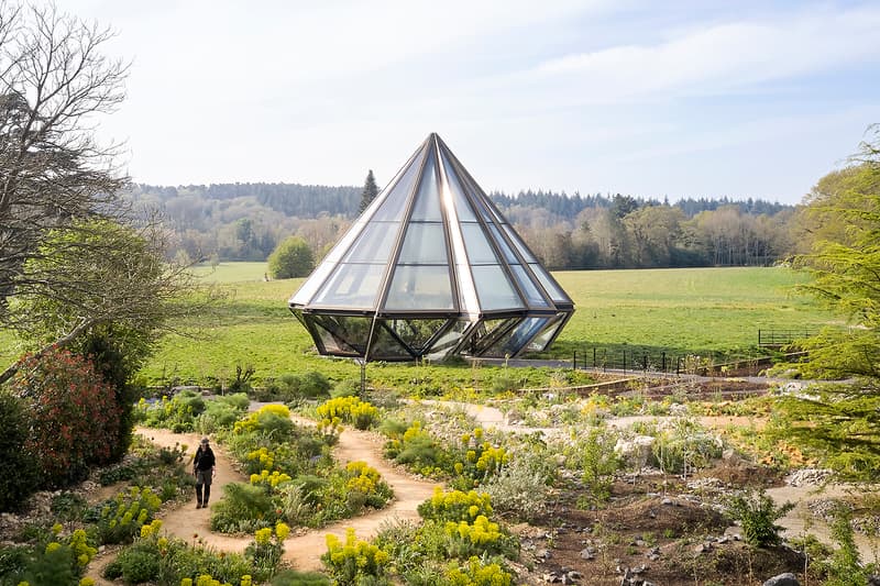 Heatherwick Studio Creates Giant Terrarium for Rare Plant Species 