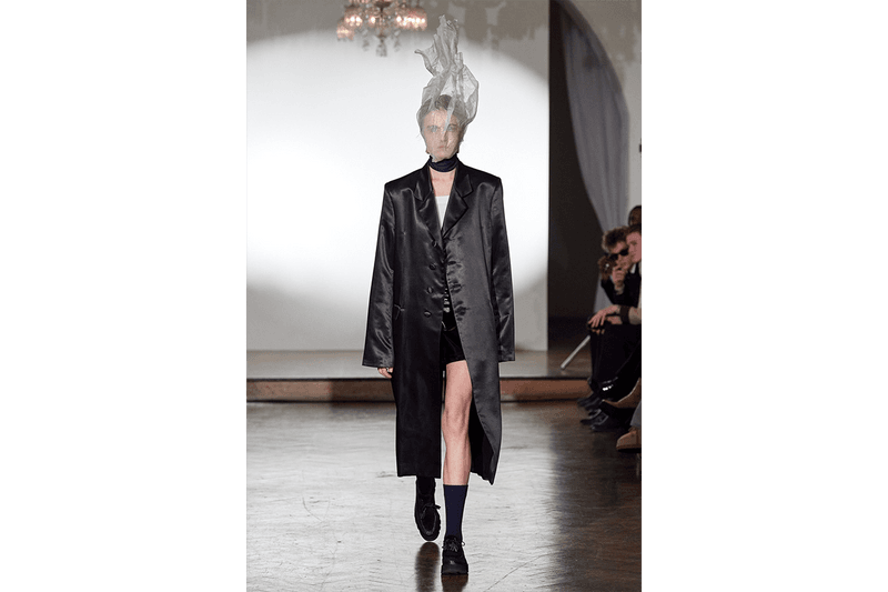 London Fashion Week Spring Summer 2023 SS23 Raf Simons Debut JW Anderson Burberry Op-Ed HYPEBEAST Daniel W Fletcher Stefan Cooke Jake Burt Chet Lo Stavros Karelis Machine-A Lee Alexander McQueen History 