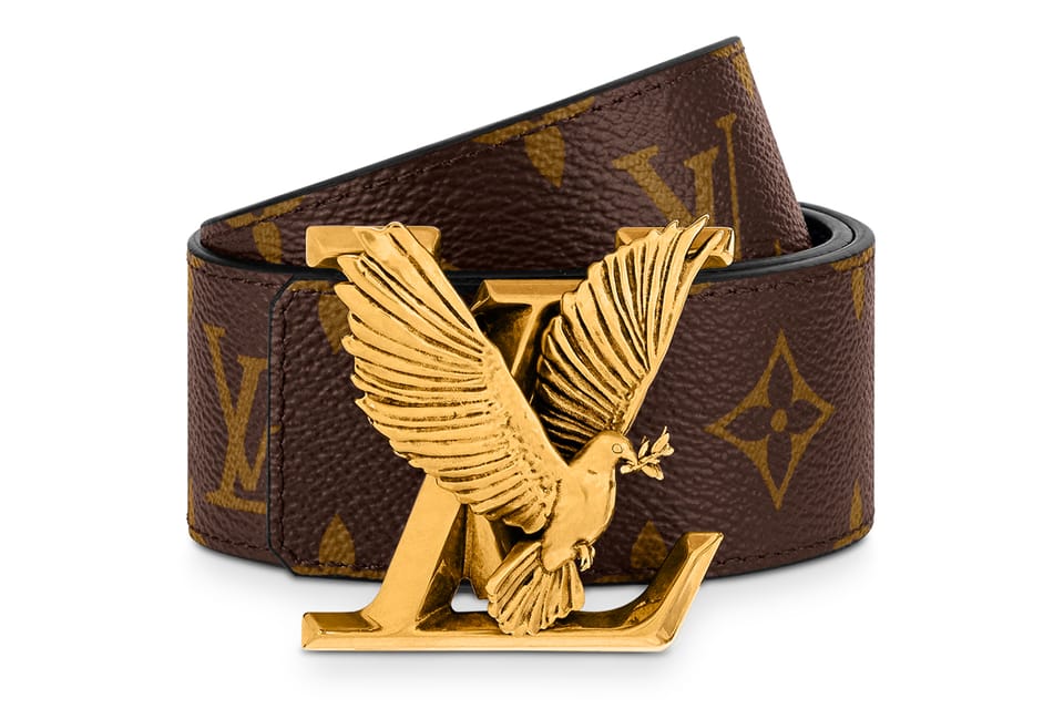 Louis Vuitton limited edition LOL belt (League of Legends), taille 85, new  condition! Brown White Golden Leather Cloth ref.177558 - Joli Closet