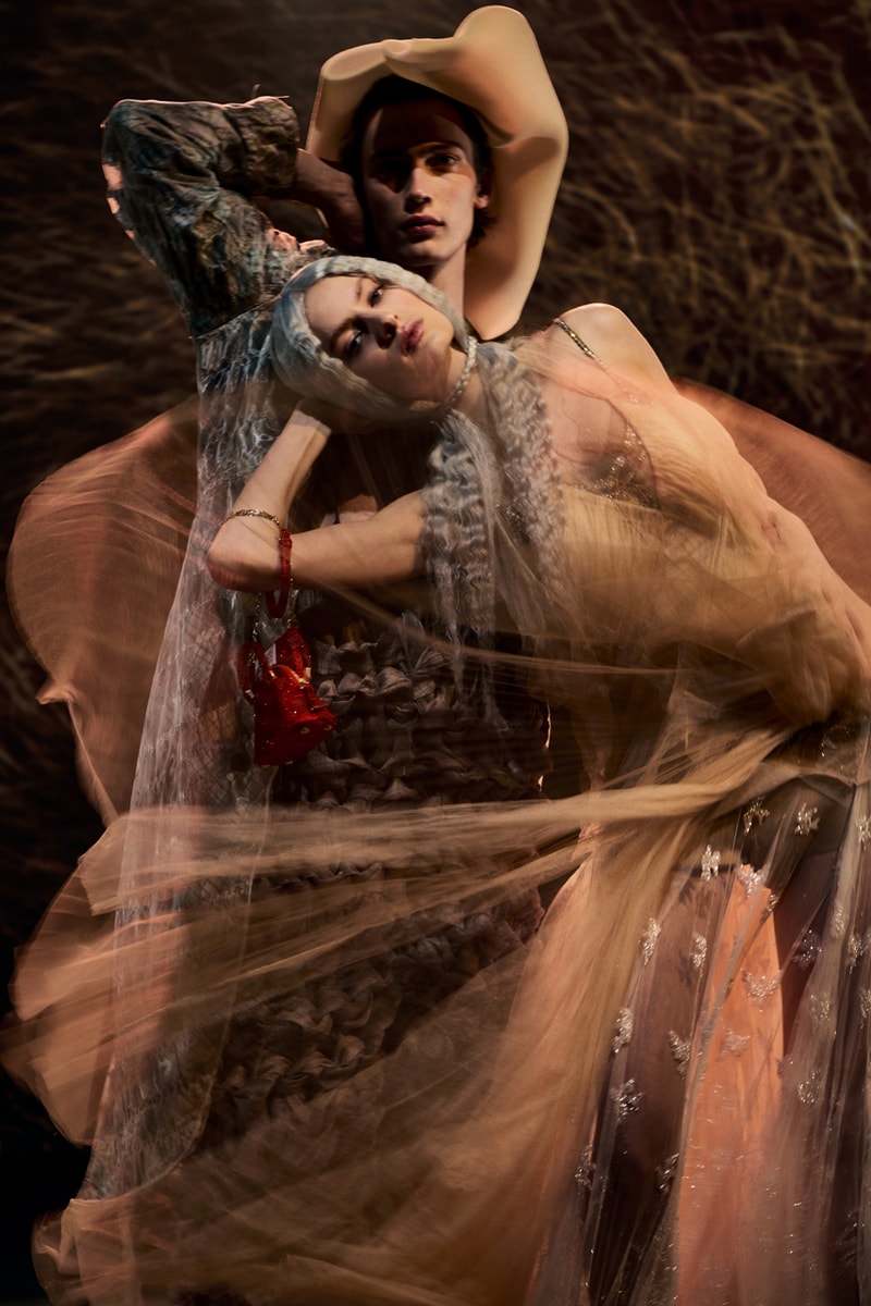Maison Margiela 2022 Version of Haute Couture Sets Ablaze a Cinema Inferno