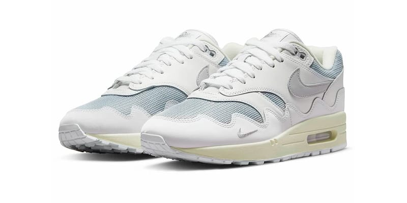 nike air max 1 white and grey