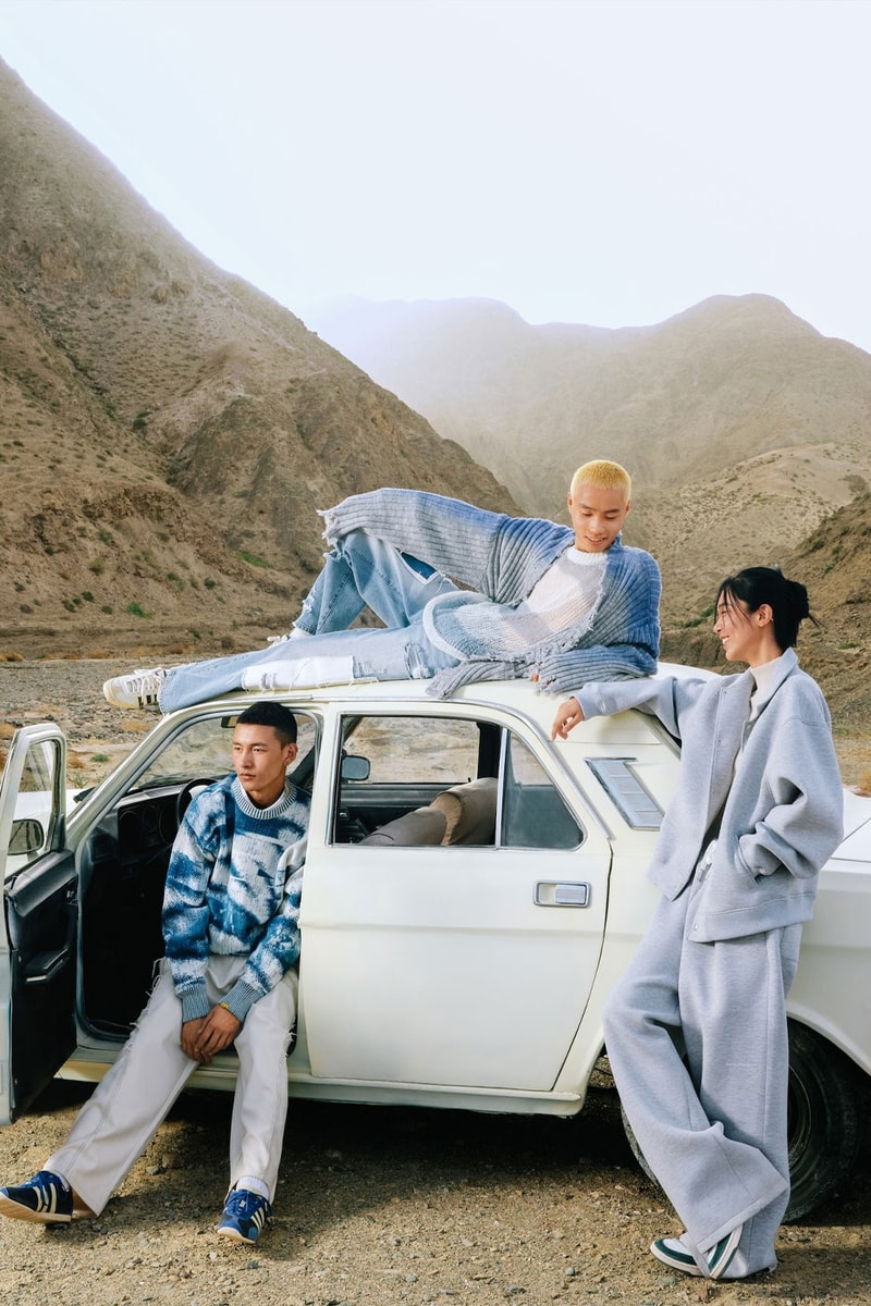 Randomevent fall winter 2022 go oasis comfort relaxation retro styles outdoors puffer denim pixel panel cardigan apparel jacket tee fleece blue white release info date price