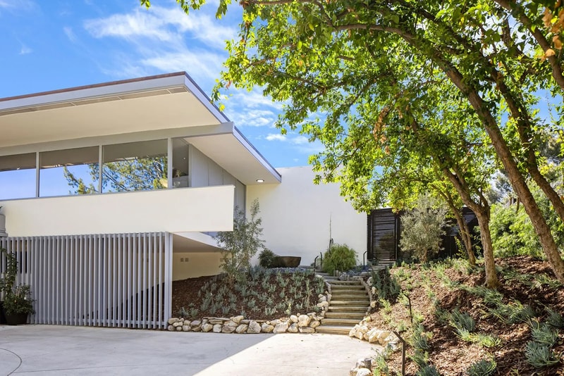Listings: Richard Neutra's Baldwin House is a Modernist Marvel