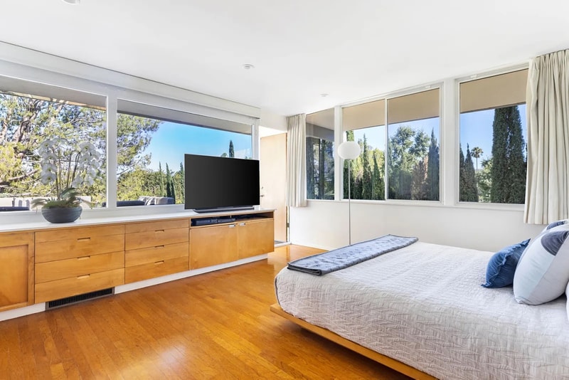 Listings: Richard Neutra's Baldwin House is a Modernist Marvel