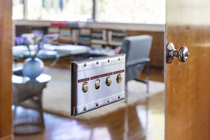 Listings: Richard Neutra's Baldwin House is a Modernist Marvel