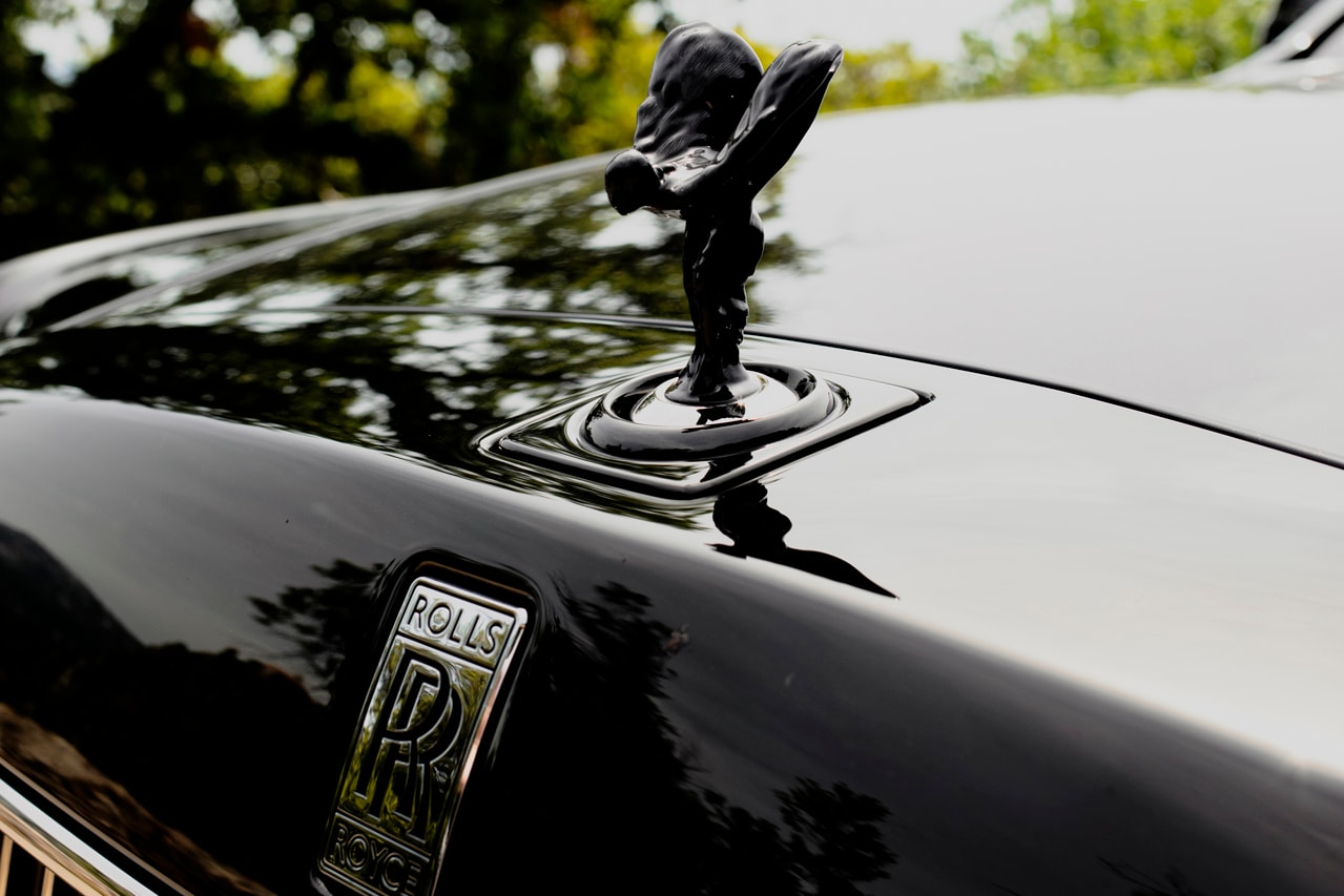 Rolls-Royce Phantom VIII 2022 Test Drive Luxury Car British Automotive Design Monaco Billionaires Open Road HYPEBEAST Maybach Bentley S Class Limo Expensive