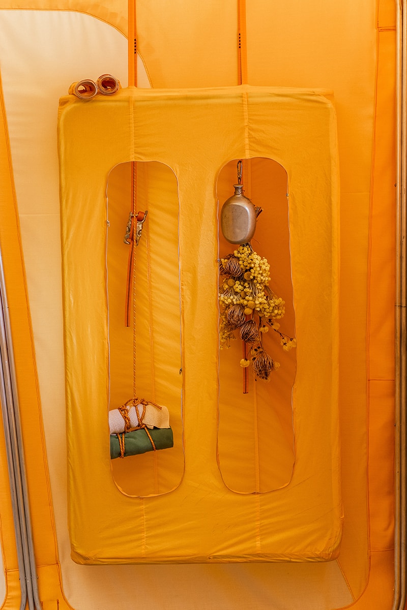 "Sardine Sardine" is an Installation Inspired by Mediterranean Wild Camping