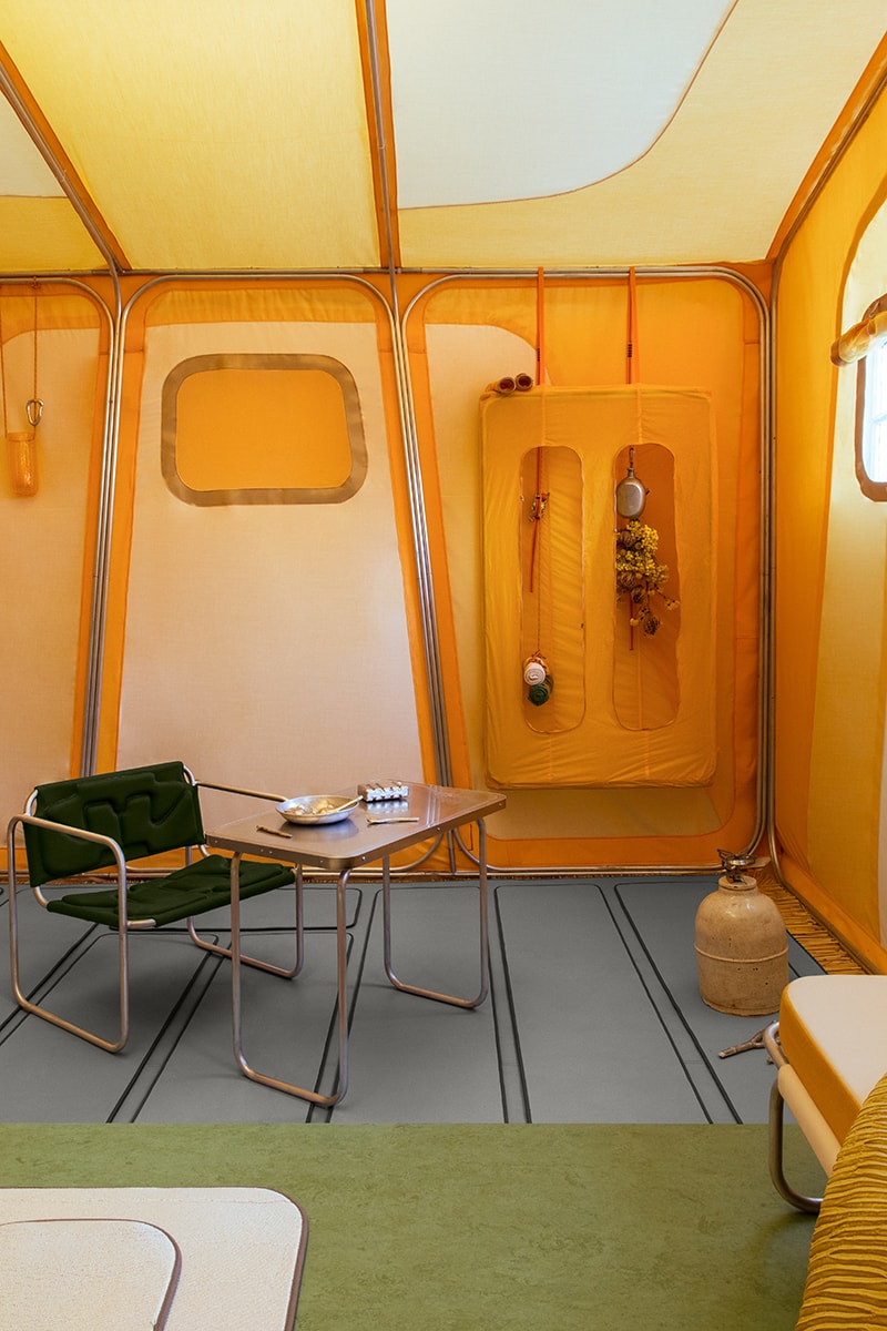 "Sardine Sardine" is an Installation Inspired by Mediterranean Wild Camping