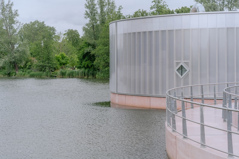 Studio Ossidiana Creates Floating Art Gallery for Netherlands Lake