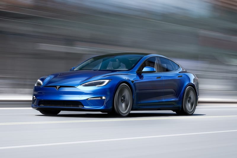 A Hacked Tesla Model S Plaid Reached a Record Top Speed of 216 MPH