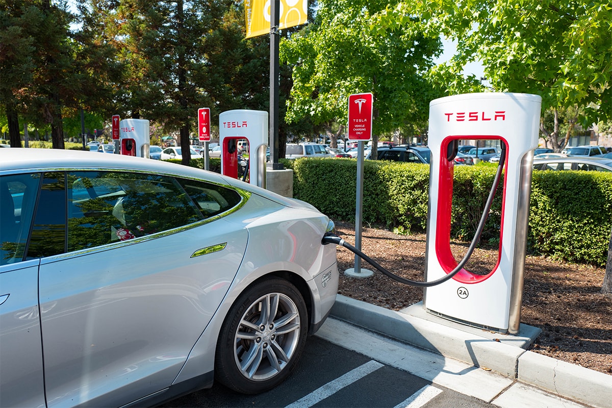 tesla electric cars vehicles superchargers network open north america white house plans confirmation 
