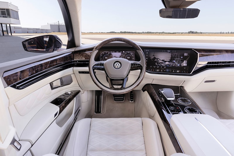 Volkswagen Phaeton D2 Concept Car First Official Look 