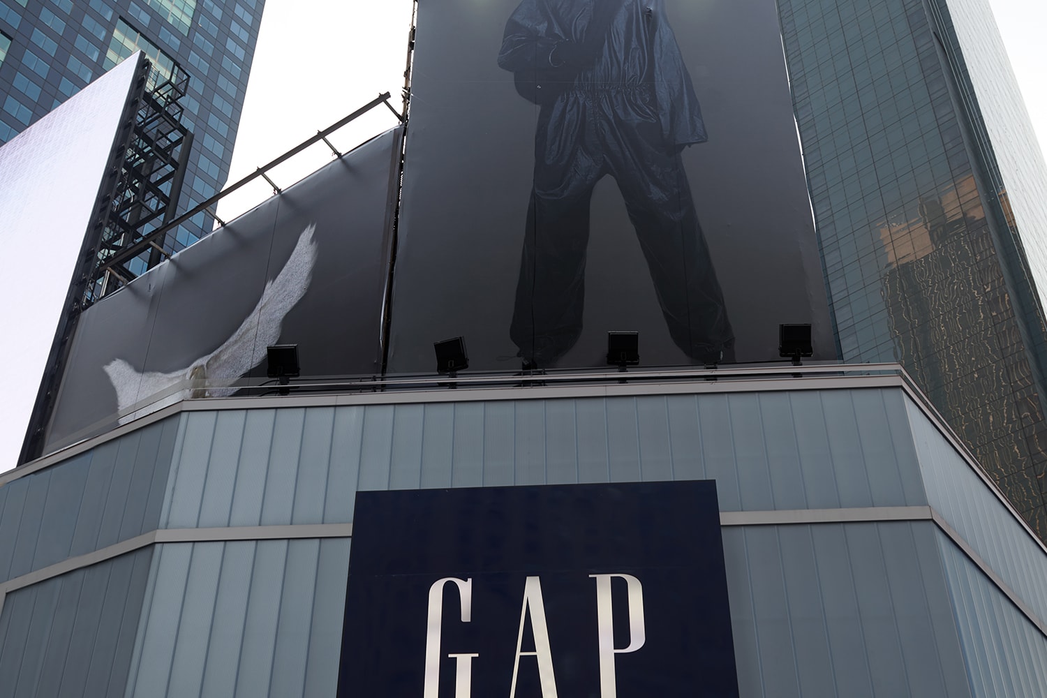 YEEZY GAP ENGINEERED BY BALENCIAGA Gap Stores Release Info Buy Price 