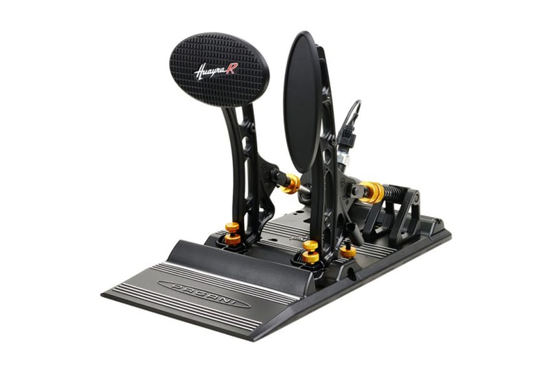 Asetek SimSports™ Pagani Huayra R Sim Racing Pedals hypercars racing 