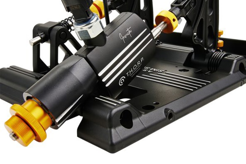 Asetek SimSports™ Pagani Huayra R Sim Racing Pedals hypercars racing 