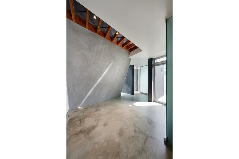 Coop Himmelb(l)au Tectonic House Venice Beach sale news Lillian Yu J. Stewart Burns simpsons venice beach 