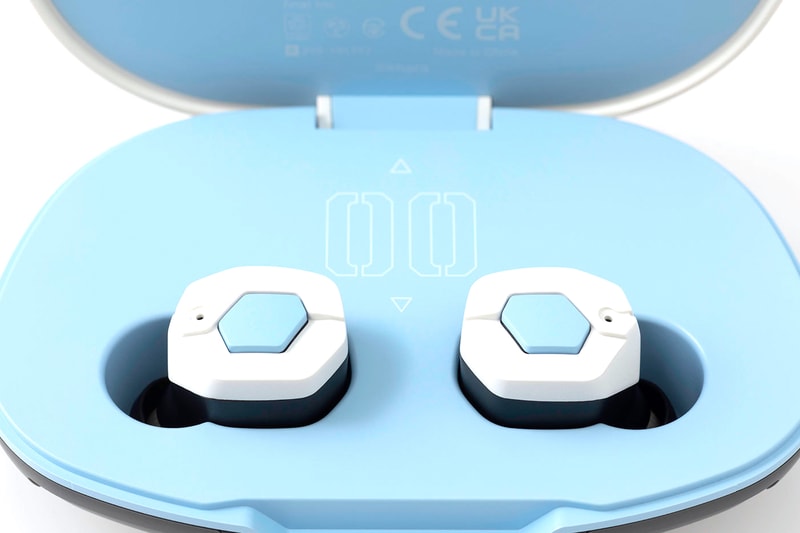 Evangelion Final Audio Ready EVA2020 Type REI Earbuds Unit 00 blue white charge bluetooth