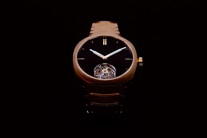 H. Moser & Cie. red gold flying tourbillon Vantablack Streamliner Ref 6804-0400 info