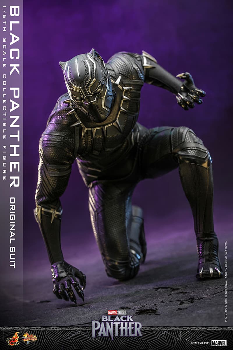 hot toys marvel studios cinematic universe black panther king t challa chadwick boseman 1 6th scale figure collectible reissue 