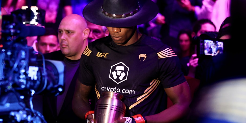 Israel Adesanya to Defend Middleweight Title Against Alex Pereira at UFC 281 Israel Adesanya to Defend Middleweight Title Against Alex Pereira at UFC 281