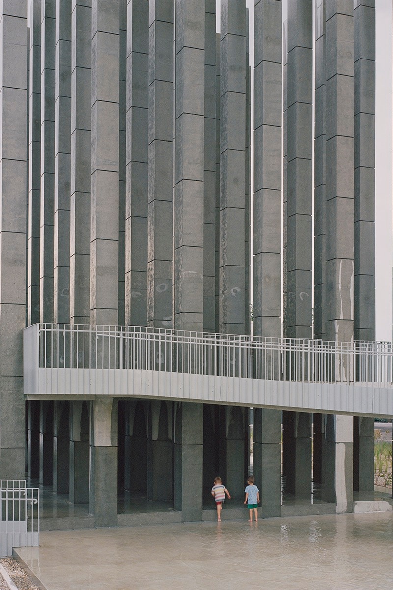 Towering "Less" Installation Encourages Moments of Contemplation 