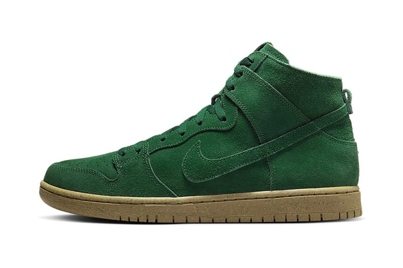 green nike suede