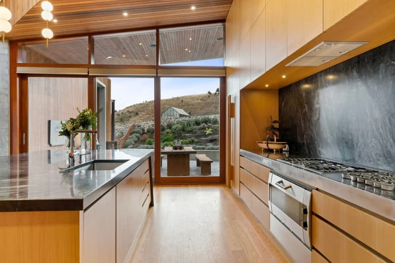 Sotheby's International Realty Stevens Lawson Architects 468 Buchanan Rise New Zealand listing