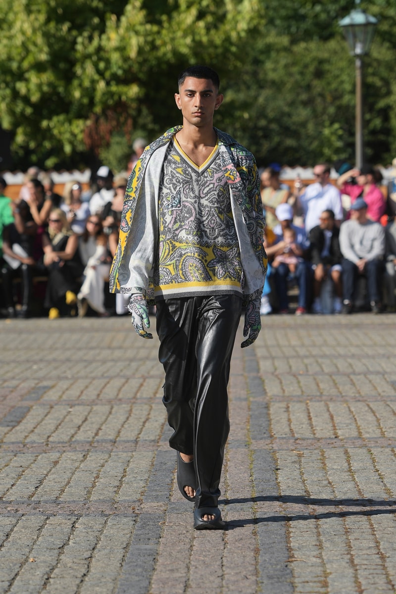 Soulland Spring Summer 2023 Vol.002 | THE SPRING DEVIL SECOND ACT Runway Show Copenhagen Fashion Week SS23 Li-Ning Hello Kitty Ace & Tate Lærke Bagger Looks
