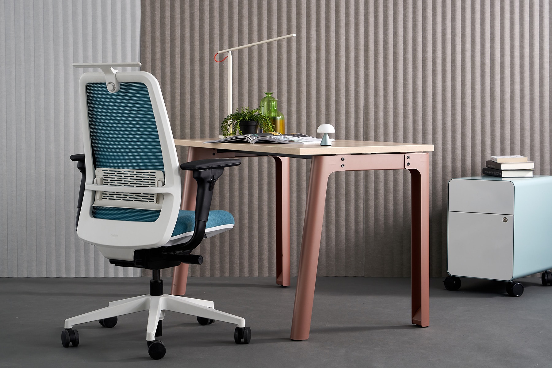Steelcase Personality Plus task chair release 