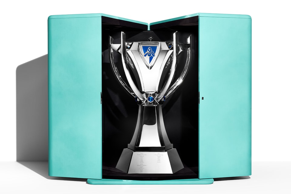 Tiffany & Co. Reveals Official 'League of Legends' World Championship  Trophy