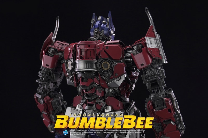 The Transformers character 'Ultimate Bumblebee' stands on display