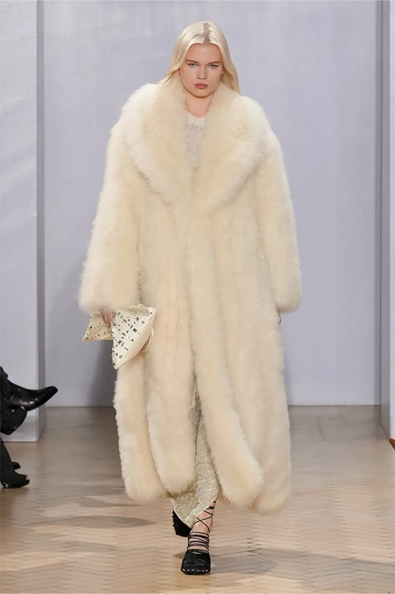 16Arlington Spring Summer 2023 London Fashion Week SS23 Runway Show Hypebeast Review Emerging Designer 