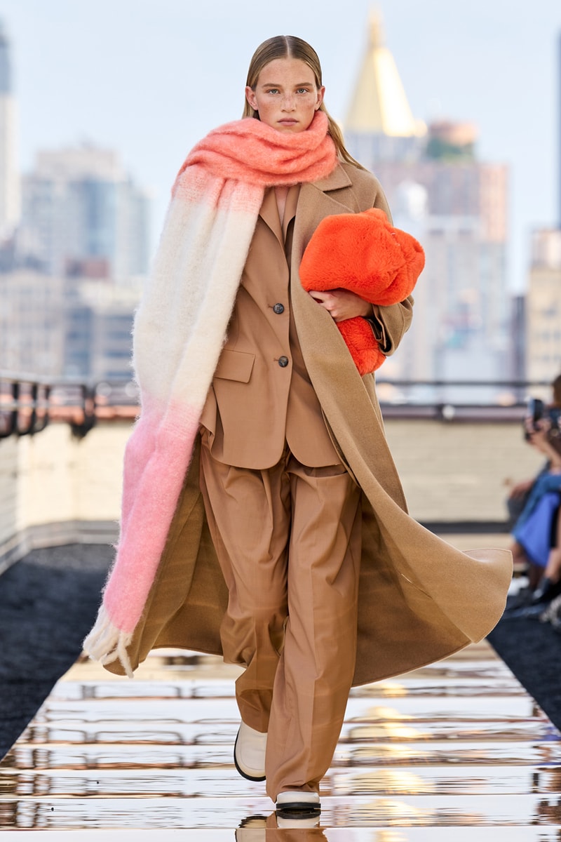 COS FW22 Serves Up Contemporary Sophistication for NYFW Debut Fashion