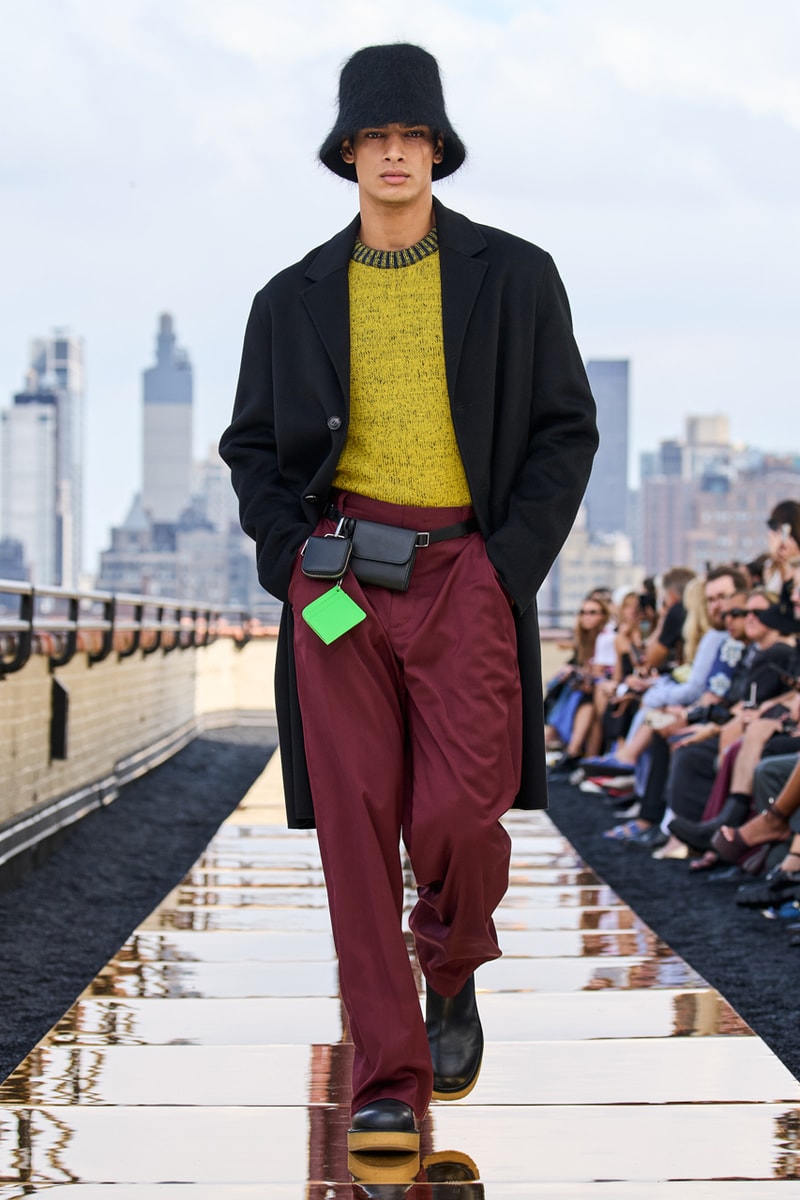 COS FW22 Serves Up Contemporary Sophistication for NYFW Debut Fashion