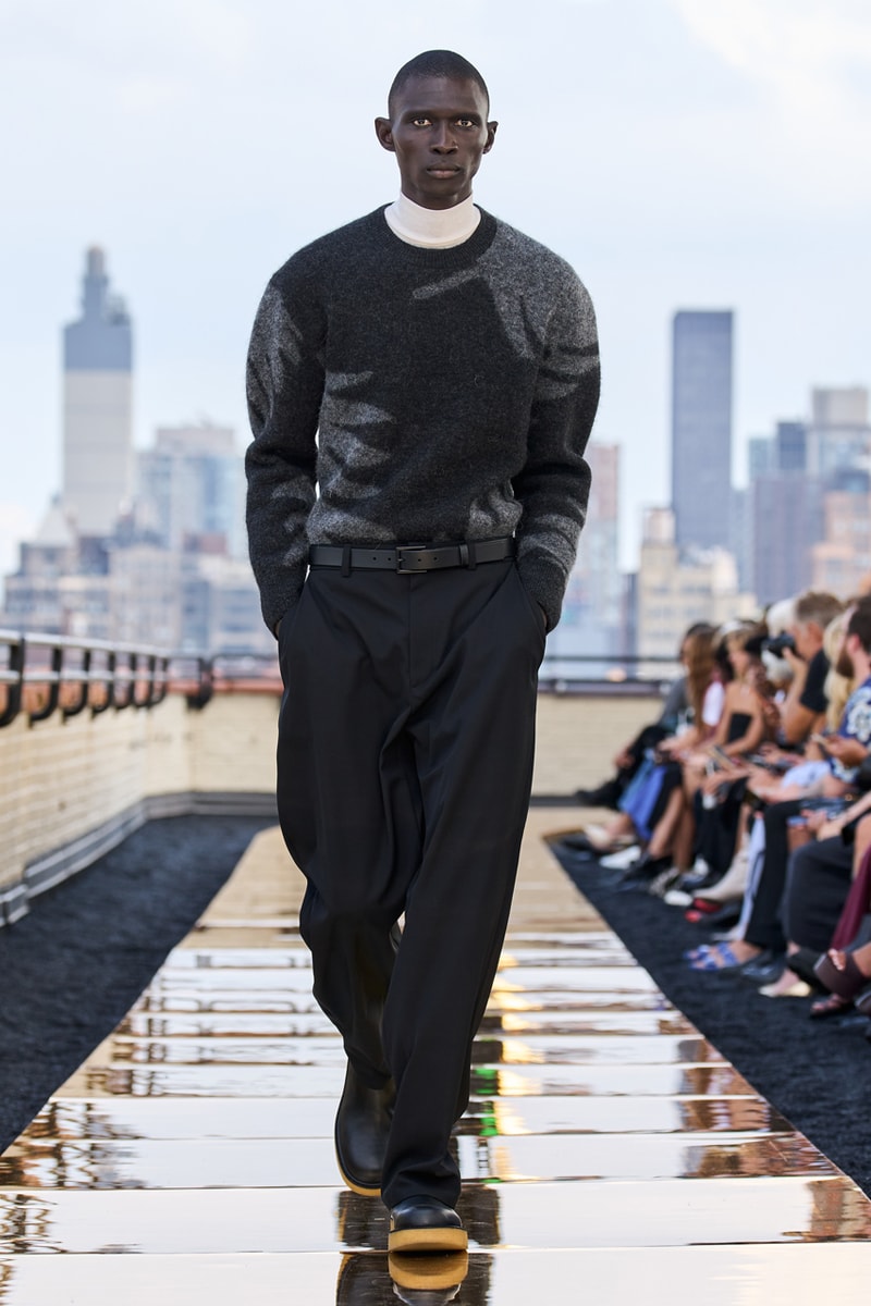 COS FW22 Serves Up Contemporary Sophistication for NYFW Debut Fashion