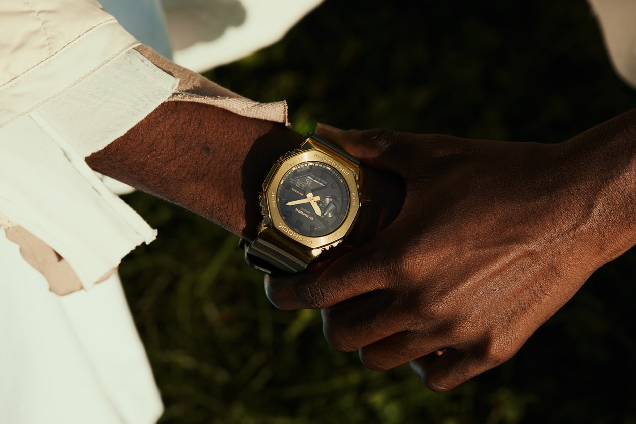 지샥, 2100과 5600 모델을 재해석한 신제품 공개 g-shock new gold metal black watches