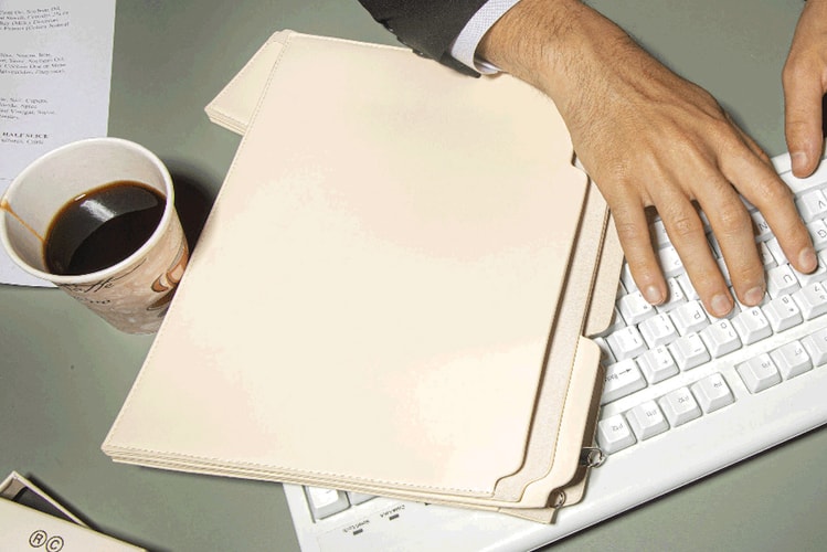 Nik Bentel Transforms the Manila Folder Into a Vegan Leather Handbag