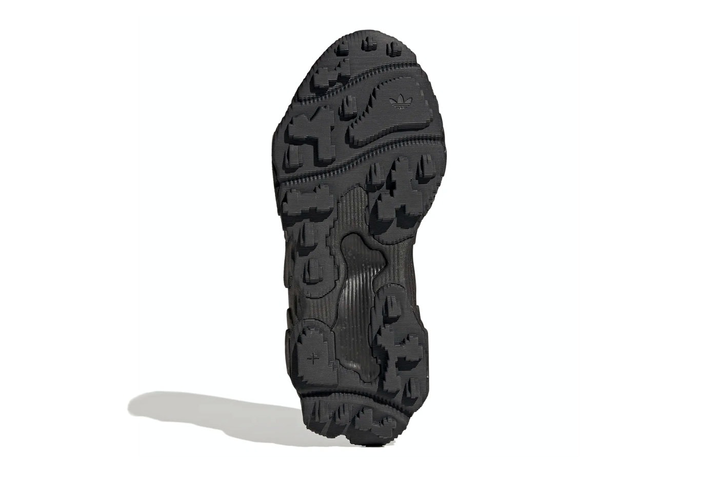 Кроссовки-мюли adidas Rovermule Adventure Triple Black gw1845, 1 октября, terraform, информация о выпуске, дата, цена