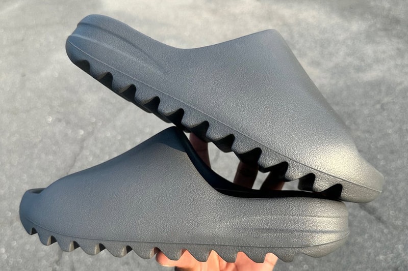 adidas YEEZY SLIDE Granite ID4132 Release Info date store list buying guide photos price