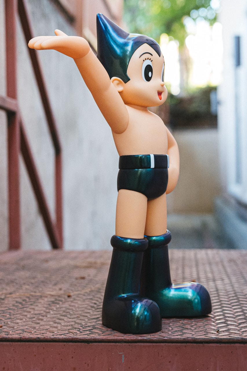 Фигурка Astro Boy BAIT Denim Capsule Дата выпуска Информация в магазине Список магазинов Руководство по покупке Фотографии Цена Тэдзука Тада Поза Механический рисунок
