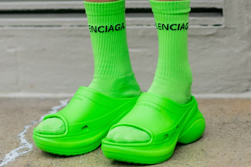 Here Are the Biggest Street Style Footwear Trends at NYFW SS23 nike clogs crocs dunk lows asics gel kayano slides comme des garcons heels cleat nike air foamposite one cdg balenciaga defender