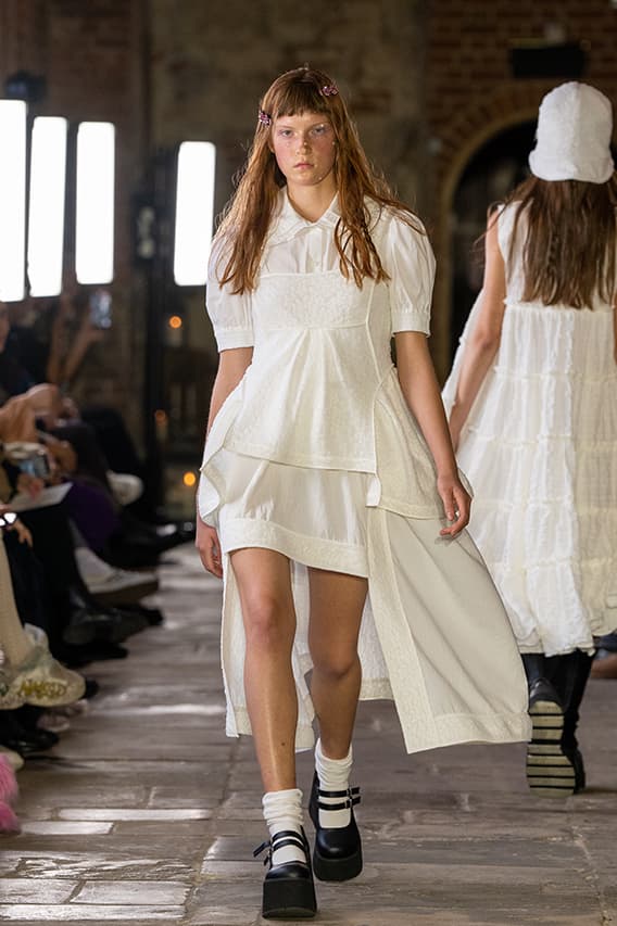 BMUET(TE) Spring Summer 2023 London Fashion Week SS23 Runway Show Seoul Byungmun Seo Jina Um