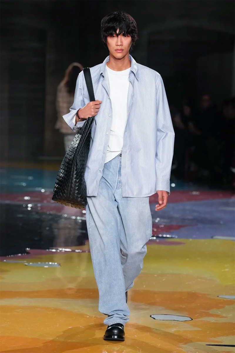 Bottega Veneta SS23 Offers Dynamic Looks for Every Occassion silhouette kate moss matthieu blazy Gaetano Pesce leather denim flannel suiting 