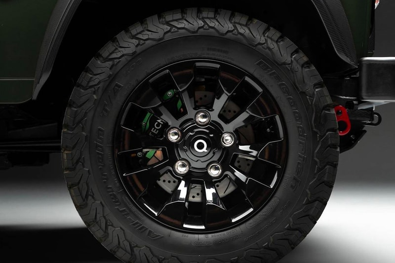 Высокомодифицированный Land Rover Defender 2013 года в стиле «Чинук» отправляется на распродажу Bonham's Goodwood Revival the Royal Air Force Association tecniq