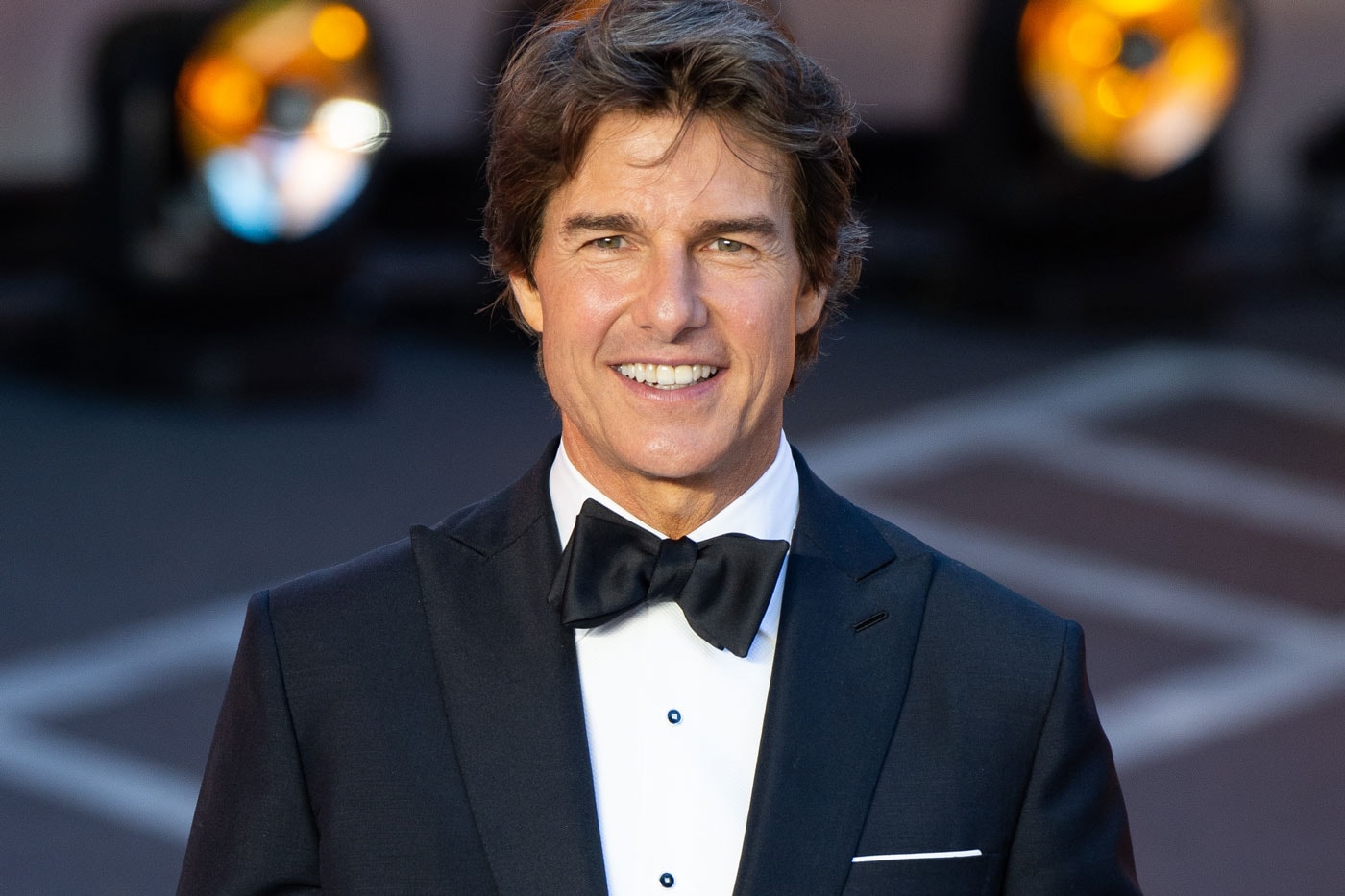 cinemacon Mission Impossible dead reckoning footage Promo Tom Cruise Hanging From Airplane